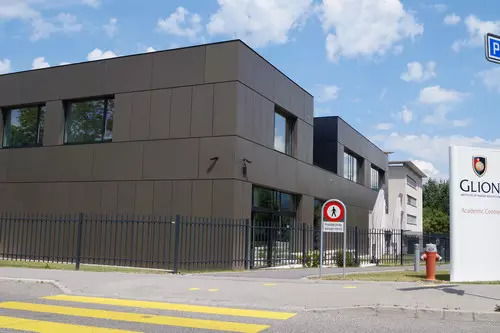 走近世界三大酒店管理学院之格里昂酒店管理学院